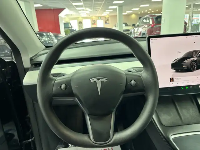 2023 Tesla Model Y Long Range AWD - Photo 20