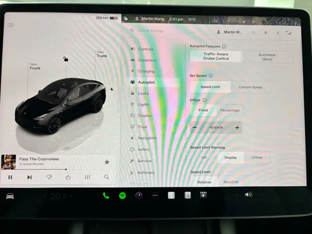 2023 Tesla Model Y Long Range AWD - Photo 25