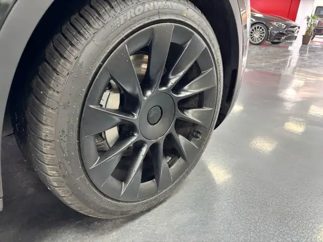 2023 Tesla Model Y Long Range AWD - Photo 35