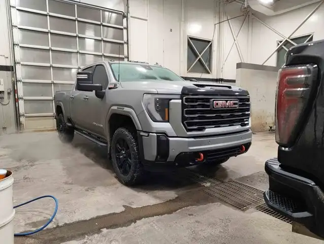 2025 GMC Sierra 3500HD AT4 Preferred - Photo 3