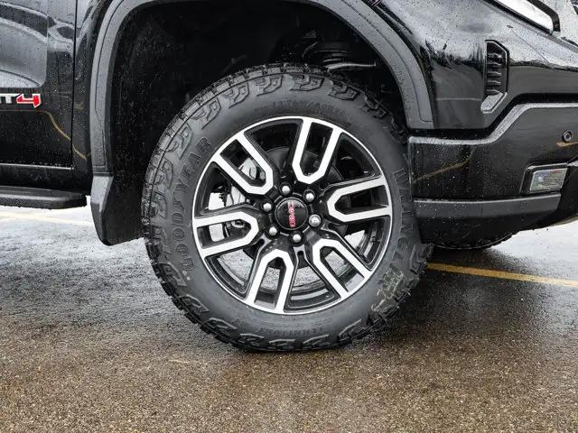 2026 GMC Sierra 1500 AT4 - Photo 11