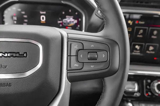 2026 GMC Sierra 3500HD Denali - Photo 23