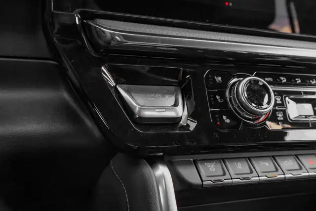 2026 GMC Sierra 3500HD Denali - Photo 24