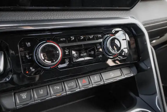 2026 GMC Sierra 3500HD Denali - Photo 27