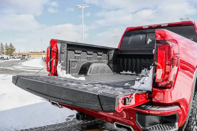 2026 GMC Sierra 1500 AT4 - Photo 8