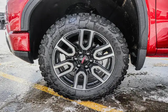2026 GMC Sierra 1500 AT4 - Photo 13