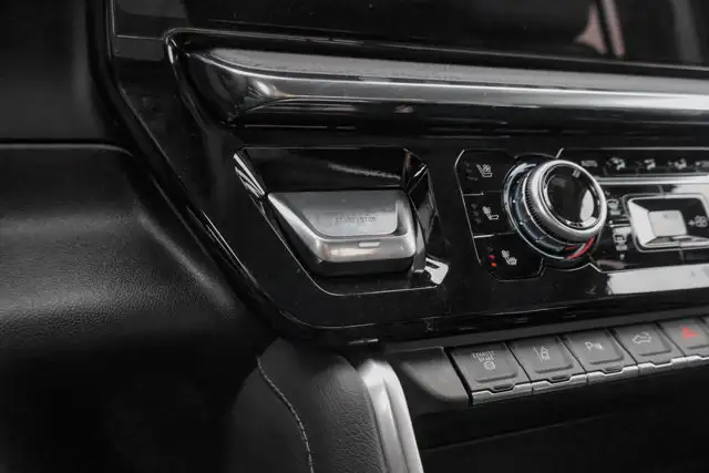2026 GMC Sierra 3500HD Denali - Photo 24