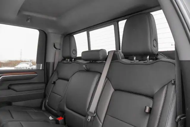 2026 GMC Sierra 3500HD Denali - Photo 34