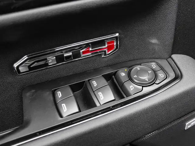 2026 GMC Sierra 1500 AT4 - Photo 17