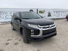 2022 Mitsubishi RVR - Photo 3