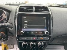 2022 Mitsubishi RVR - Photo 17