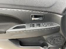 2022 Mitsubishi RVR - Photo 25