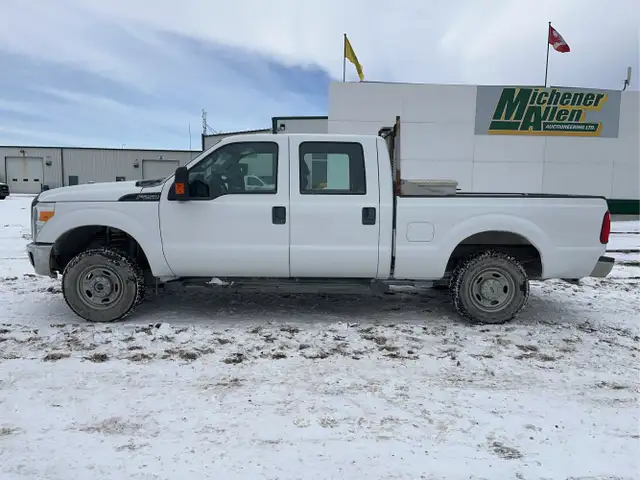 2015 Ford F-250 Super Duty - Photo 2