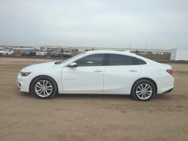 2018 Chevrolet Malibu - Photo 5