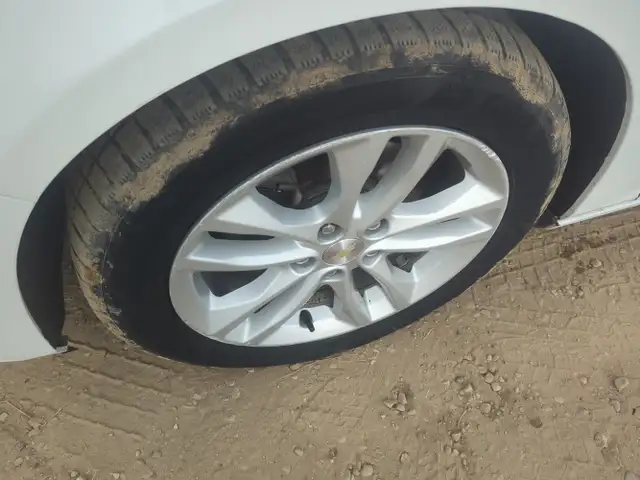 2018 Chevrolet Malibu - Photo 9