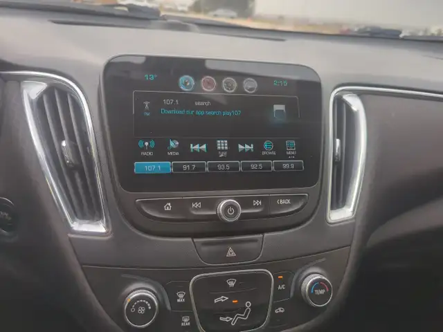 2018 Chevrolet Malibu - Photo 22
