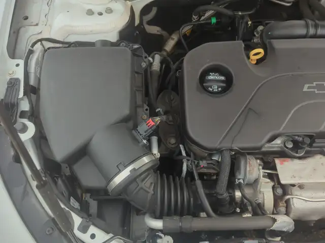 2018 Chevrolet Malibu - Photo 31