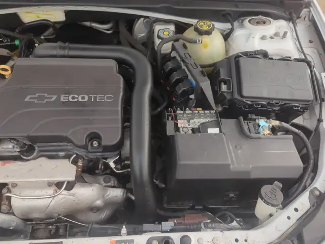 2018 Chevrolet Malibu - Photo 32