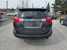 2015 Toyota RAV4 LE - Photo 5