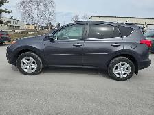 2015 Toyota RAV4 LE - Photo 7