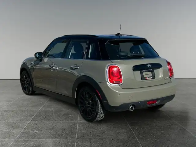 2020 MINI 5 Door Cooper / FWD - Photo 4