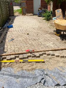 FREE MASON HANDYMAN - Flagstone Interlock Masonry Concrete SEAL - Photo 23