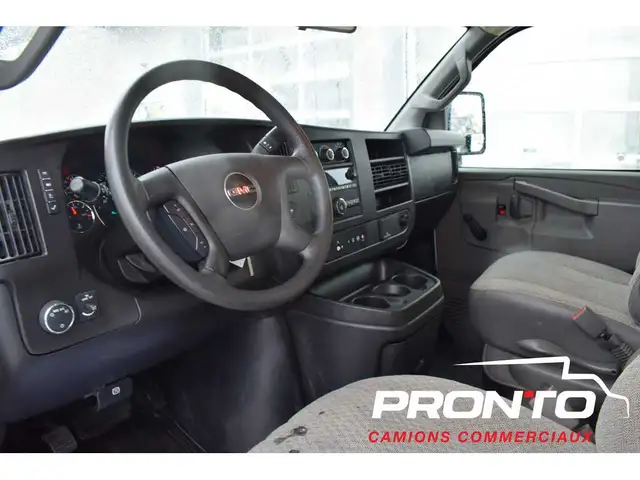 2024 GMC Savana V8  Cube 14 pieds  GARANTIE GMC  3500 - Photo 12