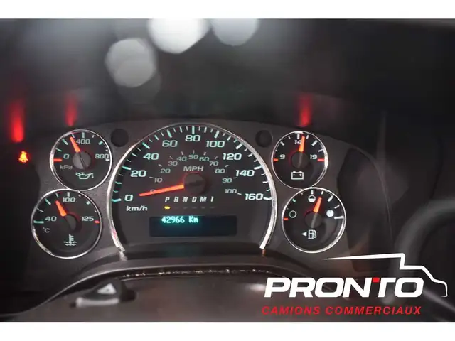 2024 GMC Savana V8  Cube 14 pieds  GARANTIE GMC  3500 - Photo 16