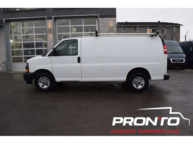2019 GMC Savana Cargo Van 2500  4.3L V6  FULL RACK  Cruise - Photo 4