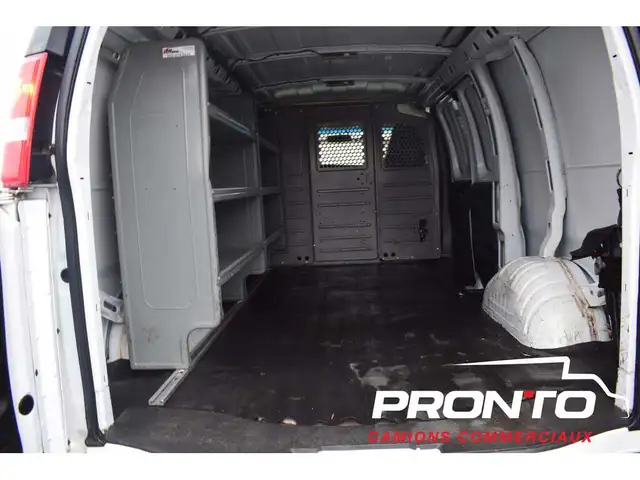 2019 GMC Savana Cargo Van 2500  4.3L V6  FULL RACK  Cruise - Photo 12