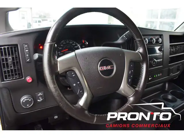 2019 GMC Savana Cargo Van 2500  4.3L V6  FULL RACK  Cruise - Photo 17