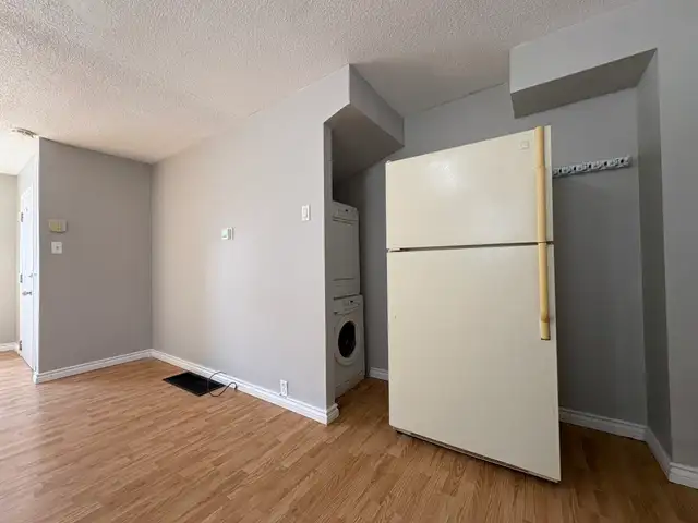 Affordable all utilities included 1bed unit Downtown Ottawa - Photo 4