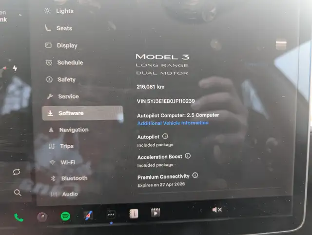 2018 Tesla Model 3 - Photo 22