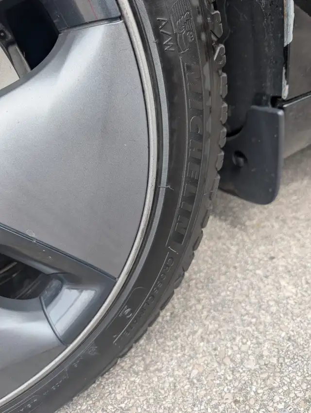 2018 Tesla Model 3 - Photo 28