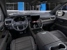 2026 GMC Yukon - Photo 16