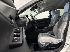 2026 Mazda CX-30 GS Kuro AWD - Photo 9