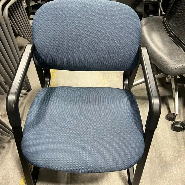HON Ignition Guest Chair-Used Chair-Call/Visit Us Now!