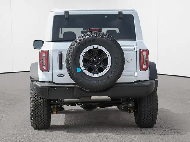2026 Ford Bronco Badlands - Photo 6