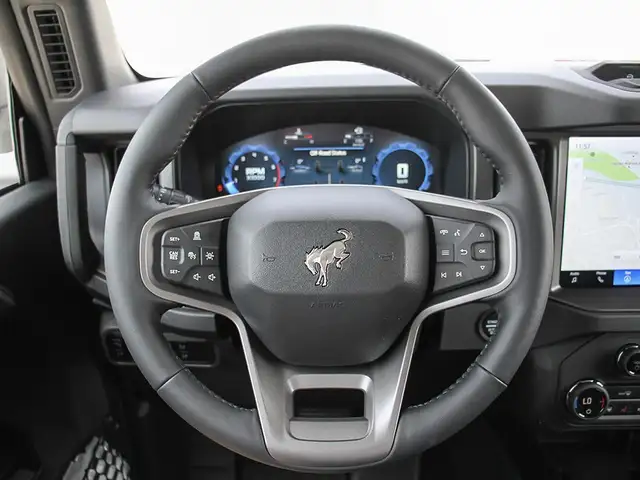 2026 Ford Bronco Badlands - Photo 14