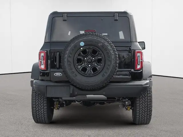 2026 Ford Bronco Badlands - Photo 6