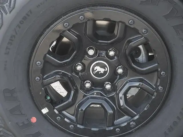 2026 Ford Bronco Badlands - Photo 7