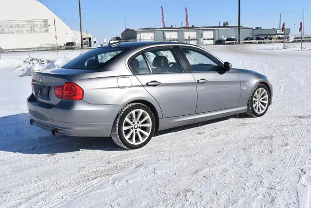 2009 BMW 3-Series 335xi - Photo 3