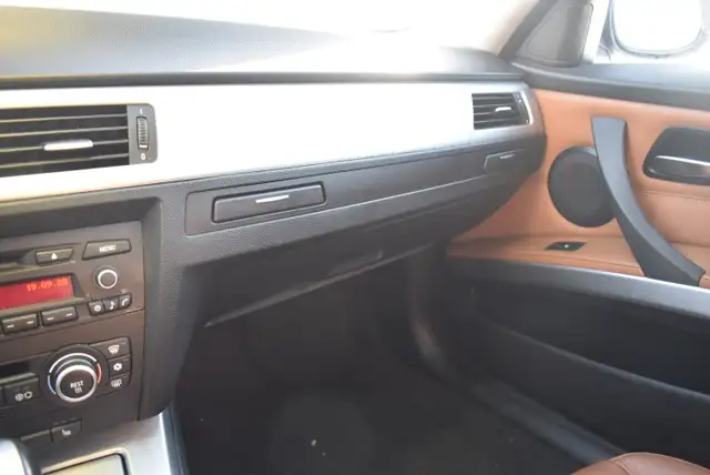 2009 BMW 3-Series 335xi - Photo 13