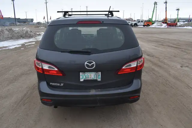 2013 Mazda MAZDA5 Touring - Photo 15