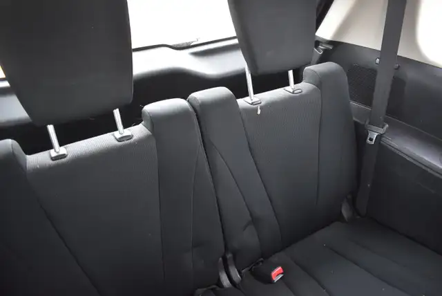 2013 Mazda MAZDA5 Touring - Photo 18