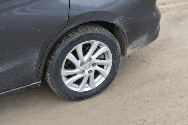 2013 Mazda MAZDA5 Touring - Photo 28