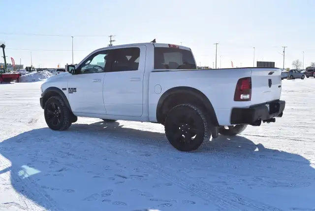 2022 RAM 1500 Classic - Photo 2