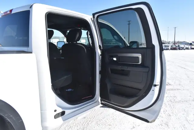 2022 RAM 1500 Classic - Photo 19