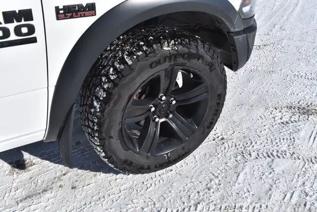 2022 RAM 1500 Classic - Photo 31