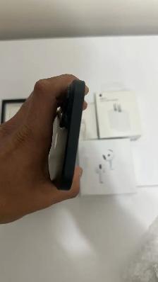 iPhone 15 Plus 256GB AirPods Pkg/Delivery - Photo 2